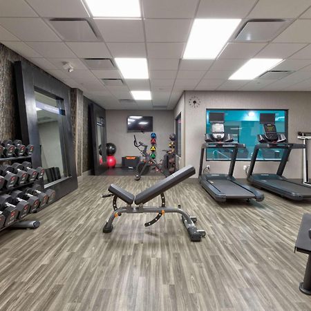 Hampton Inn Норфолк Экстерьер фото