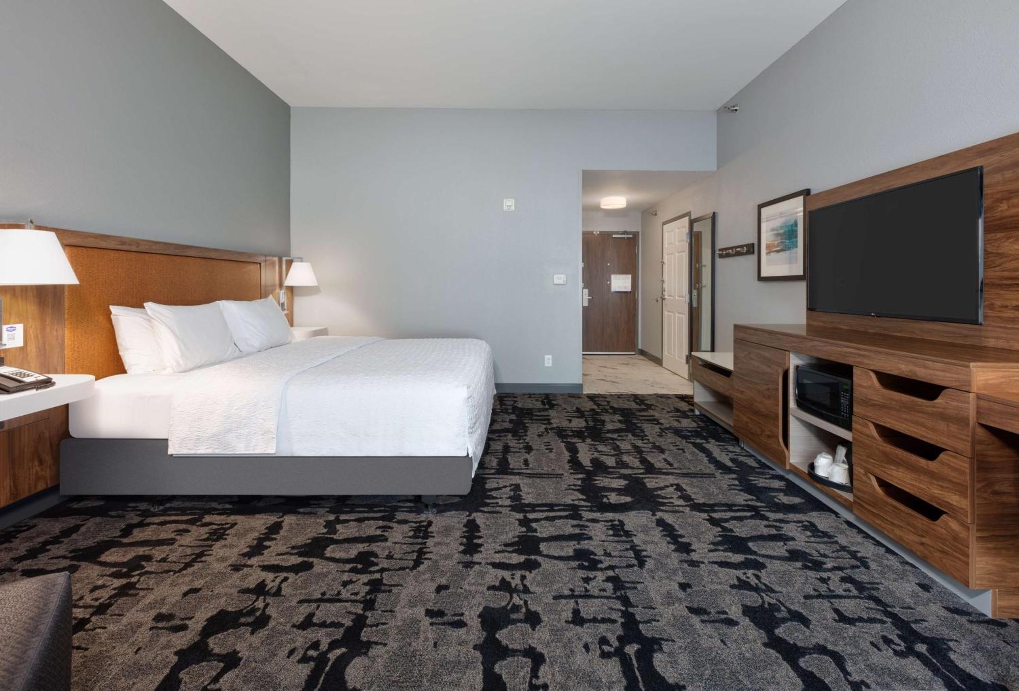 Hampton Inn Норфолк Экстерьер фото