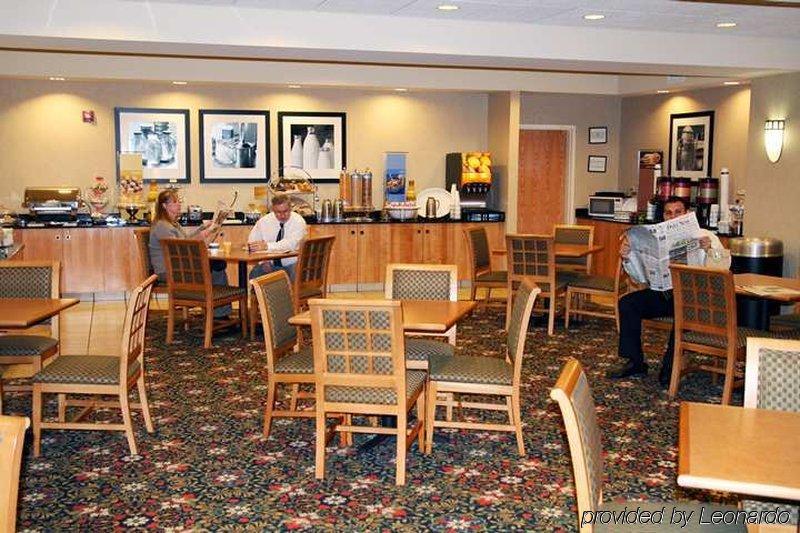 Hampton Inn Норфолк Ресторан фото